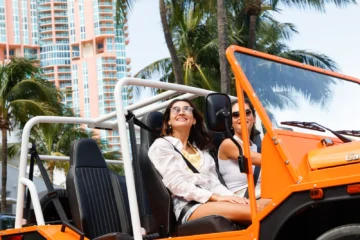 Miami International Boat Show Experience with Moke