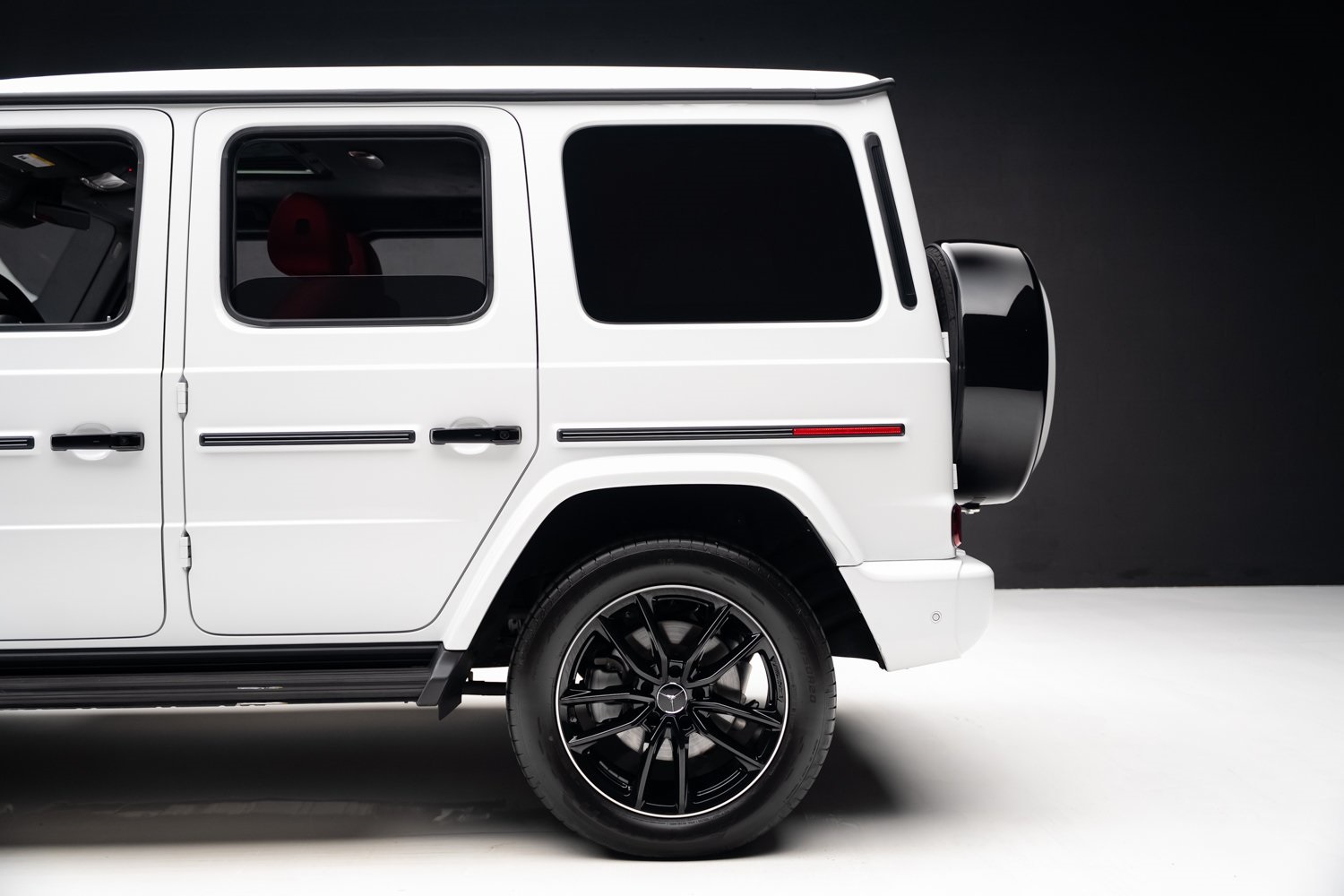 2025 Mercedes Benz G 550 photo 17