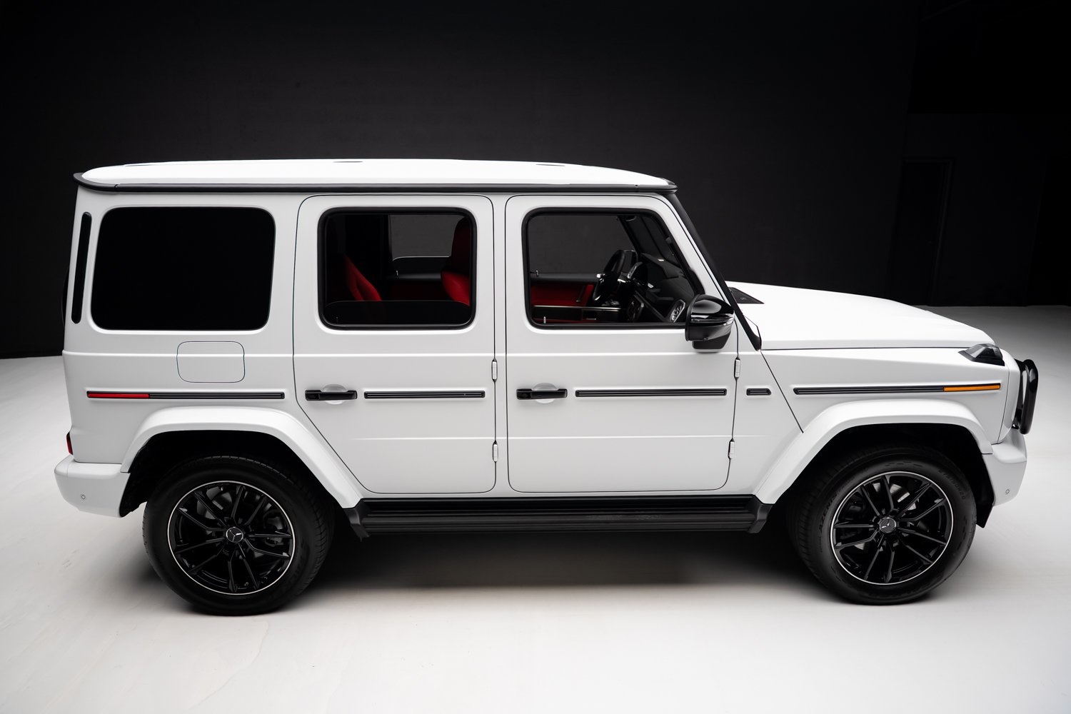2025 Mercedes Benz G 550 photo 25