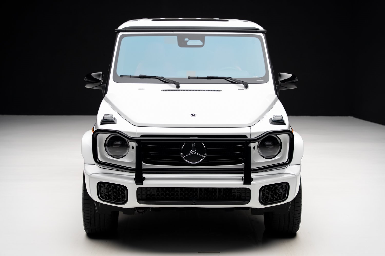 2025 Mercedes Benz G 550 photo 4