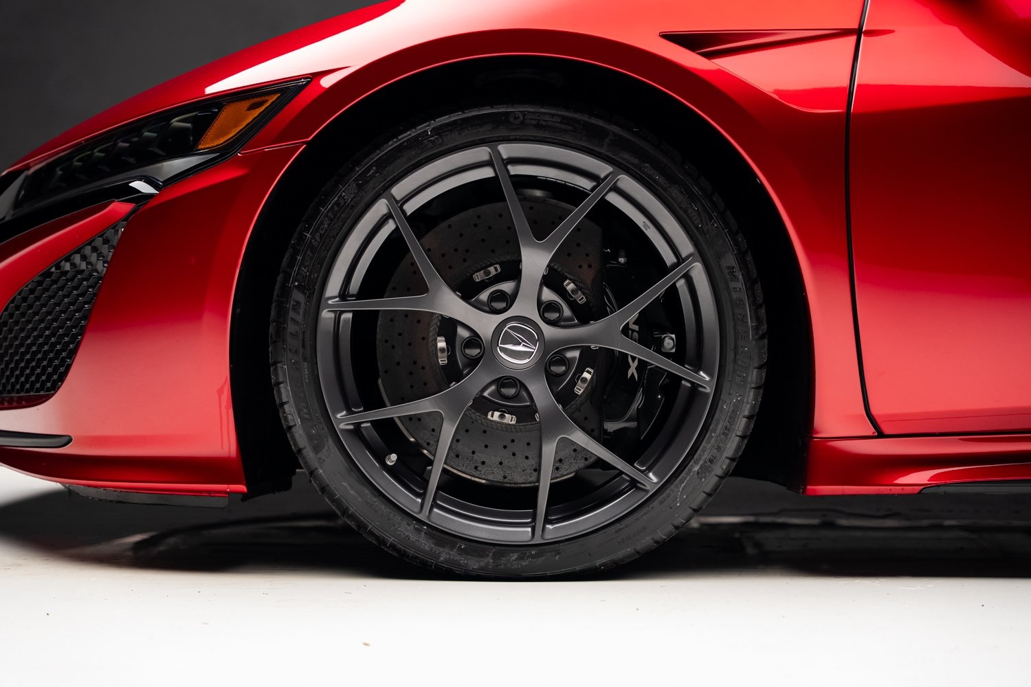 2017 Acura NSX photo 16