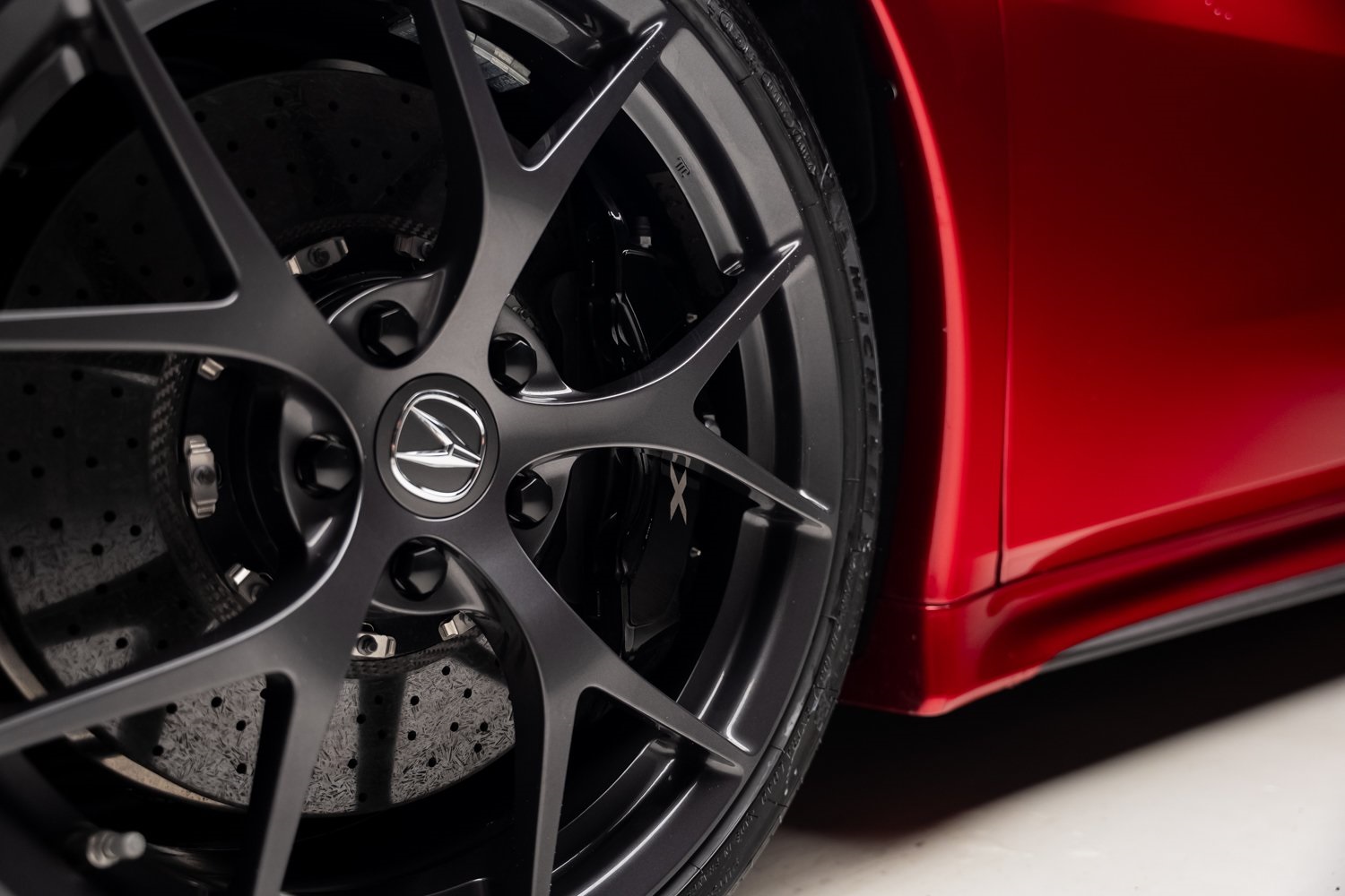 2017 Acura NSX photo 19