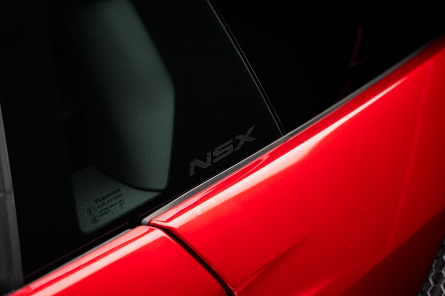 2017 Acura NSX photo 21