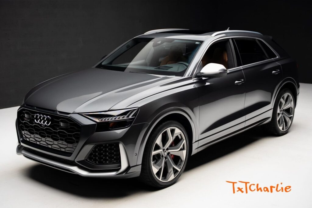 2024 Audi RS Q8
