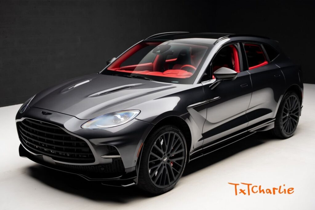 2023 Aston Martin DBX 707