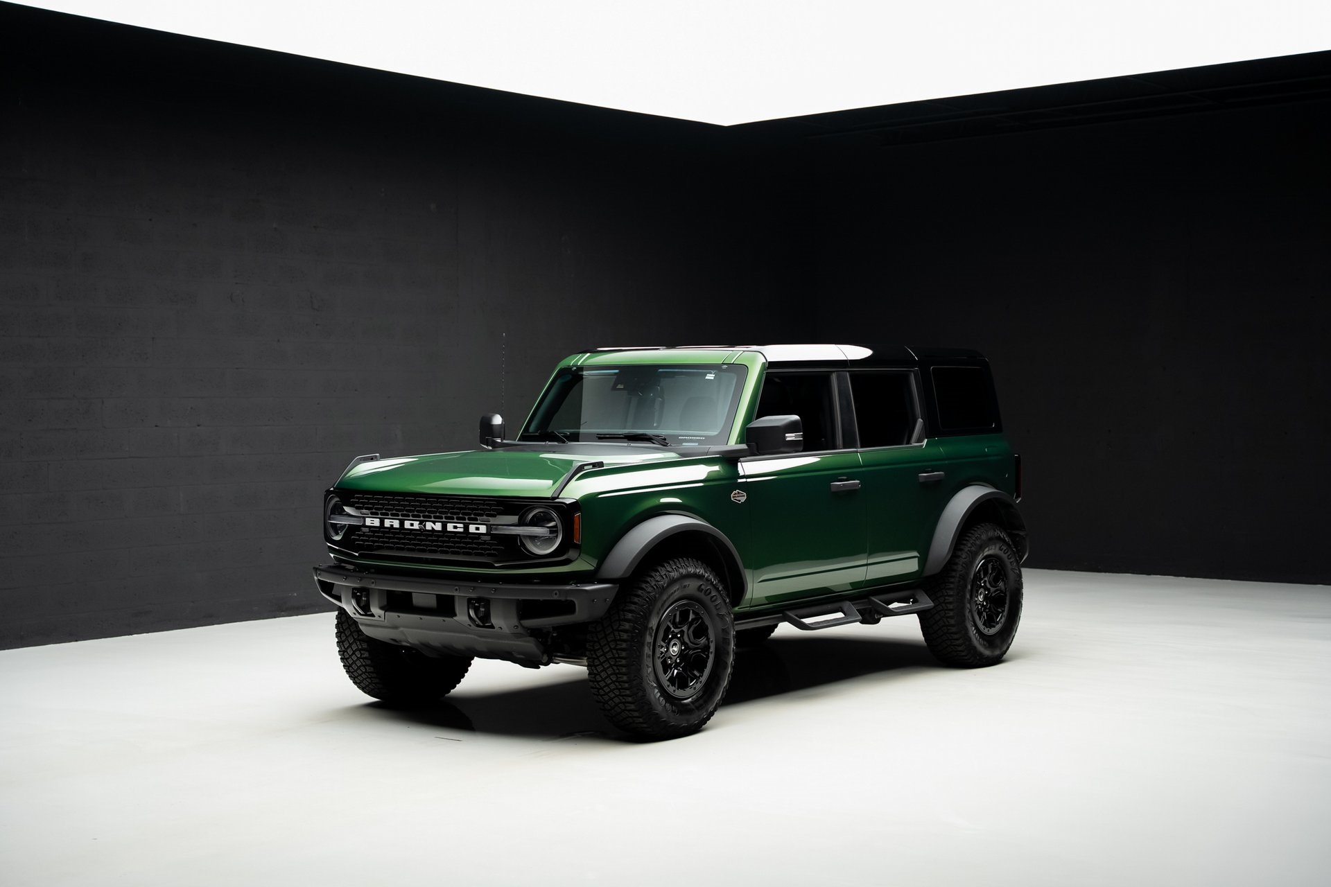 2024 Ford Bronco Wildtrak photo 3