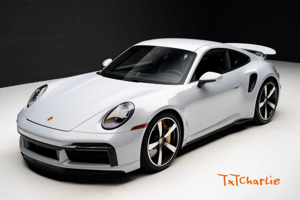 2023 Porsche 911 Turbo S's photo