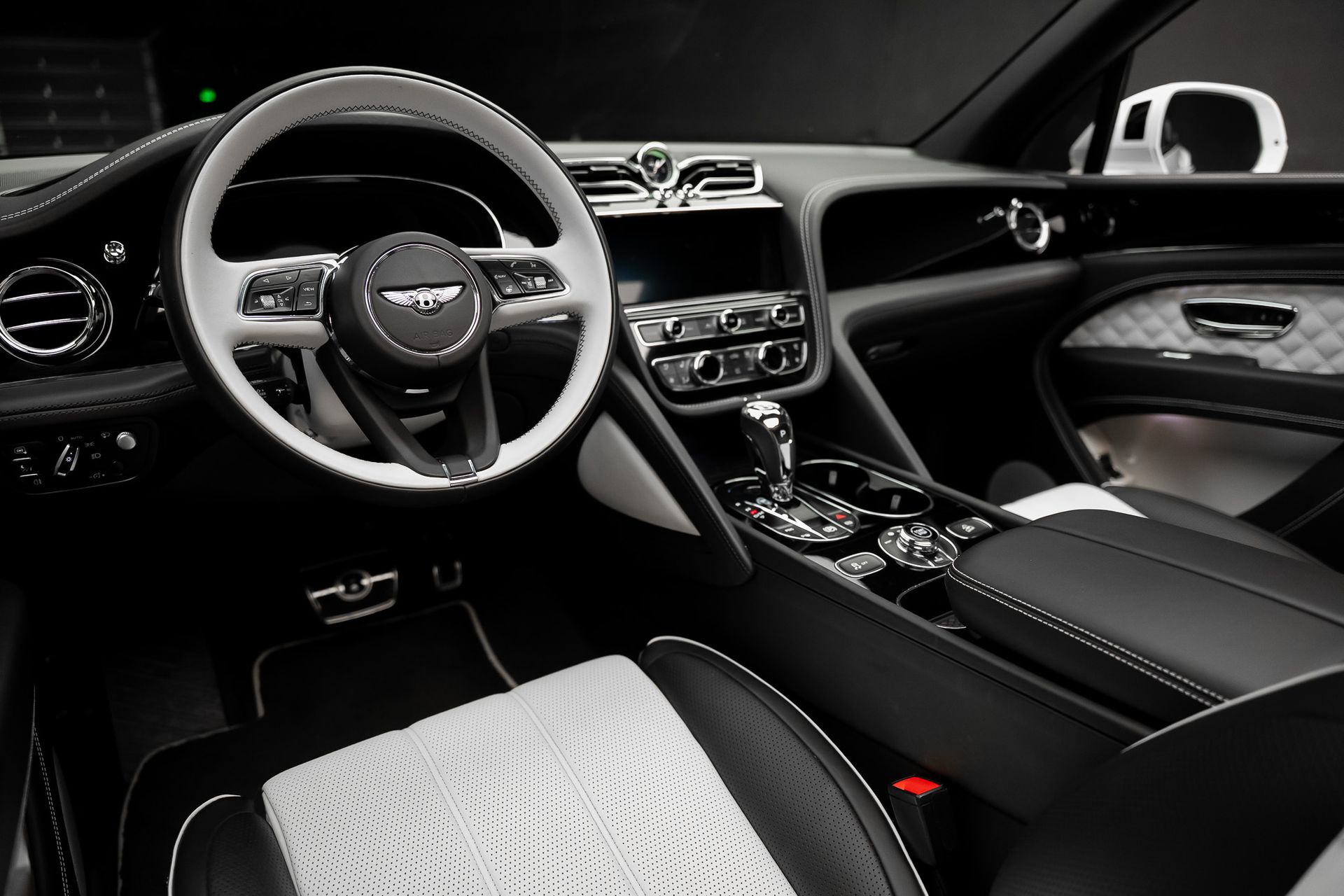 2021 Bentley Bentayga Hybrid for sale | TxTCharlie