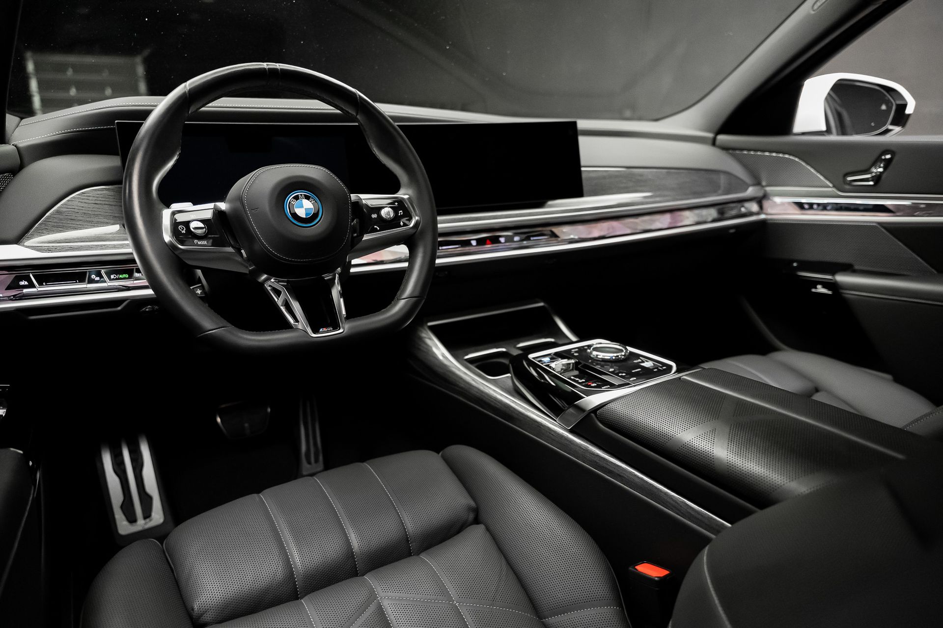 2024 BMW i7 eDrive50 for sale | TxTCharlie