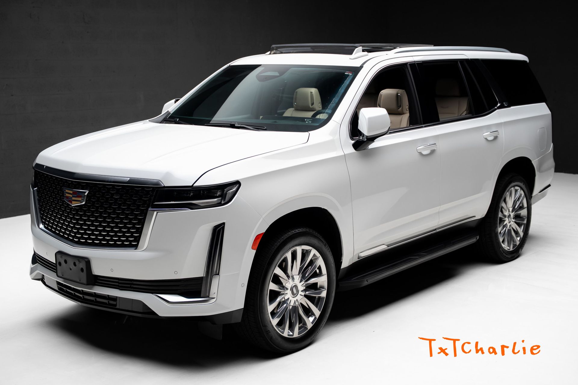 2024 Cadillac Escalade 4WD Premium Luxury's photo