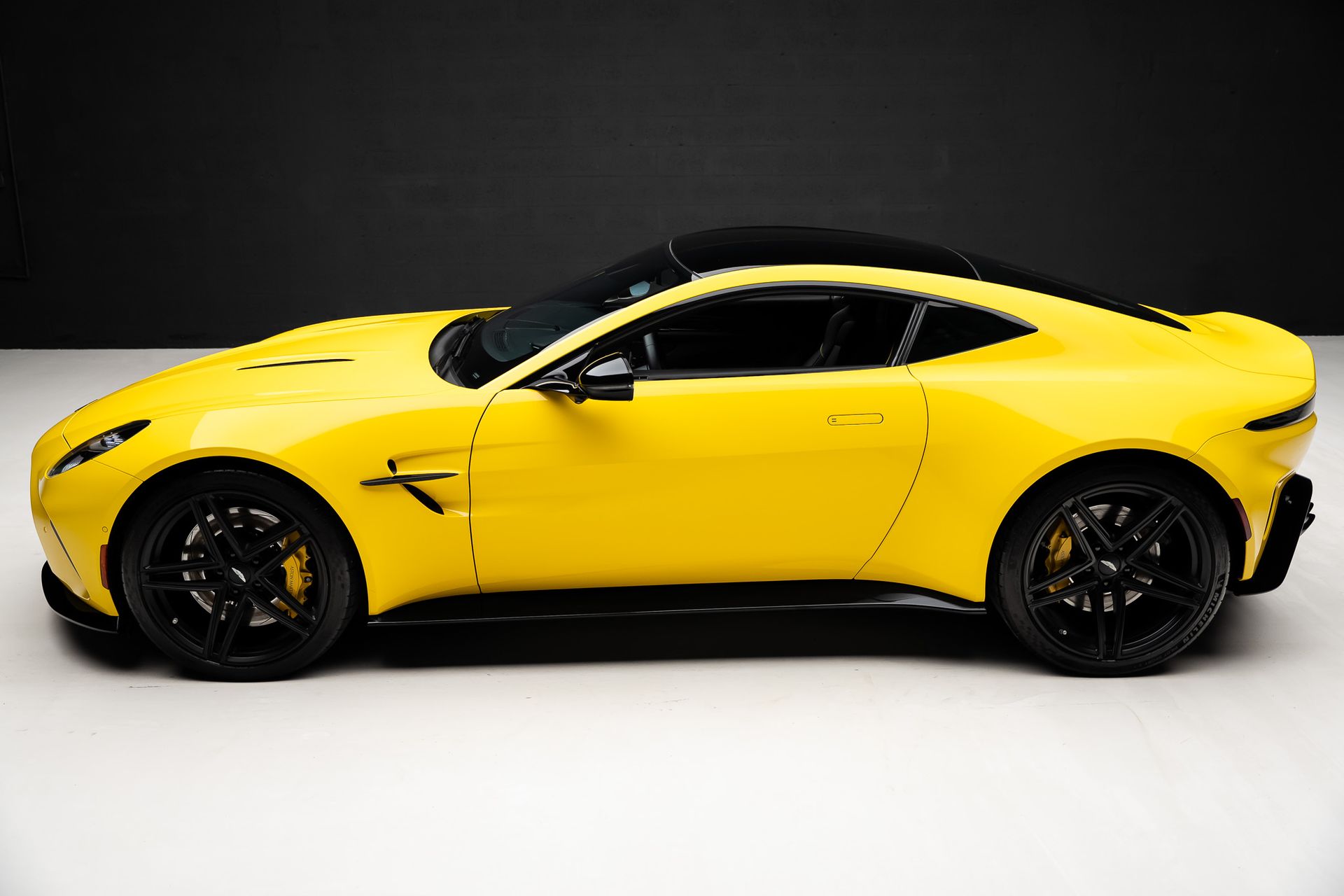 2025 Aston Martin Vantage for sale | TxTCharlie