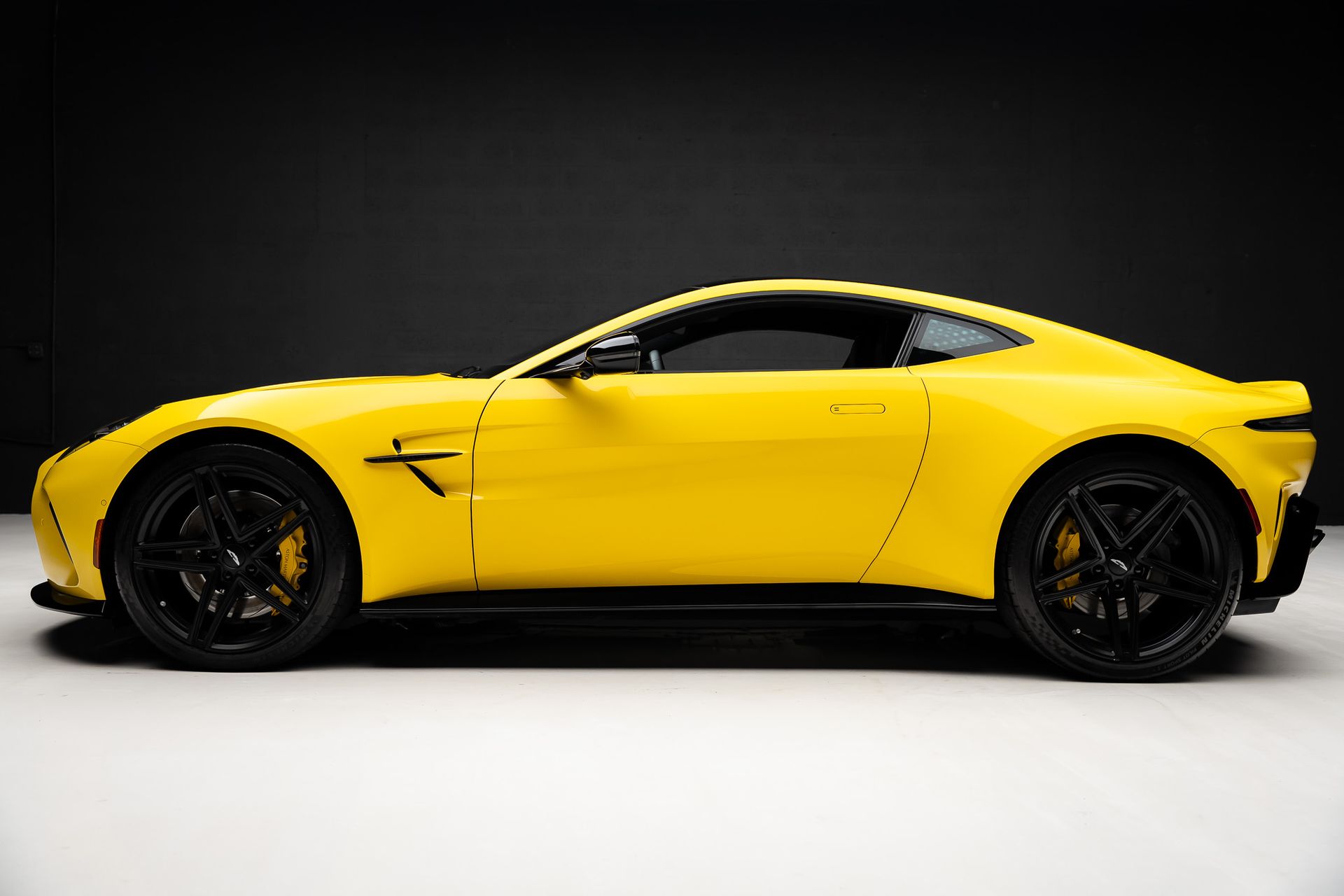 2025 Aston Martin Vantage for sale | TxTCharlie