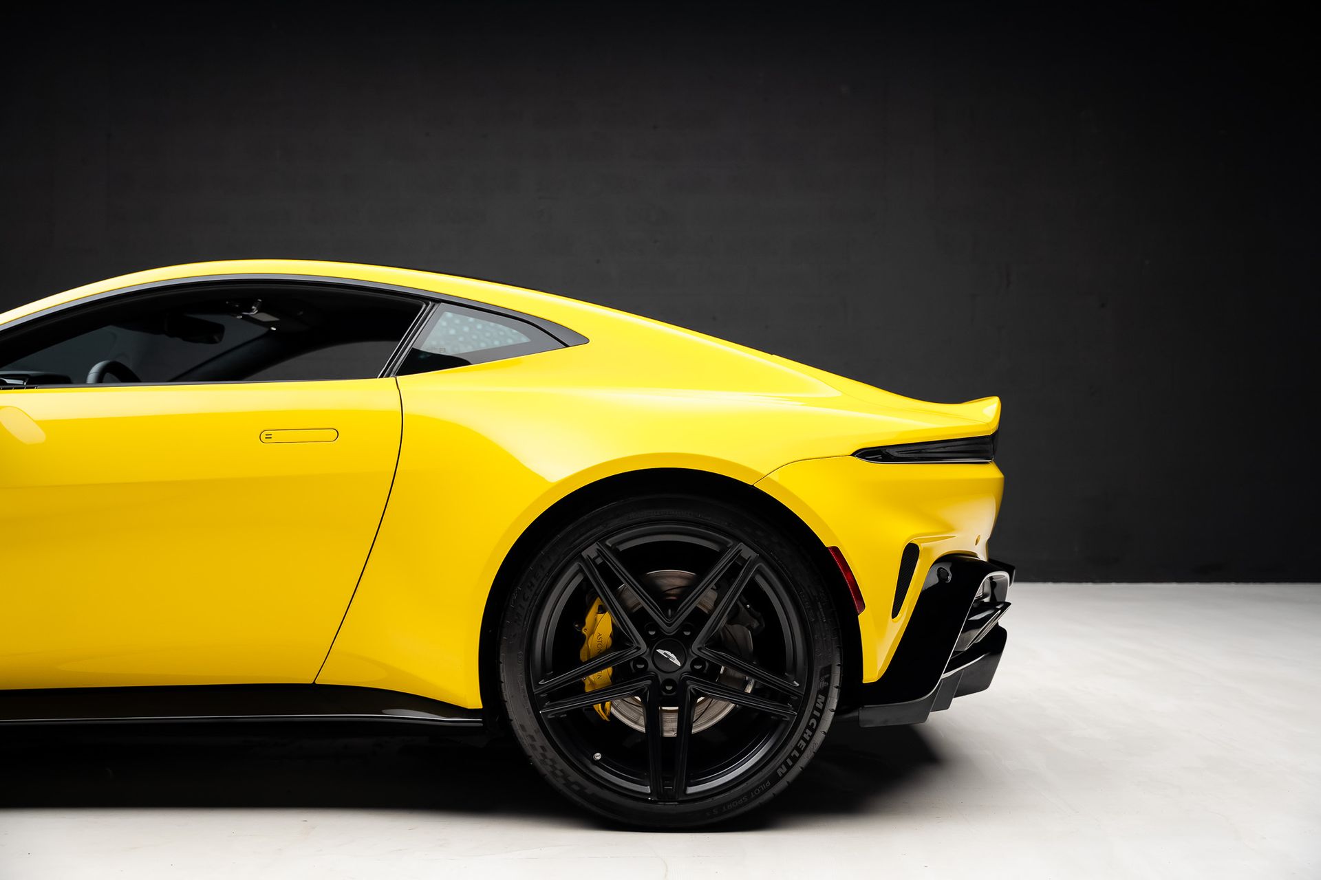 2025 Aston Martin Vantage for sale | TxTCharlie