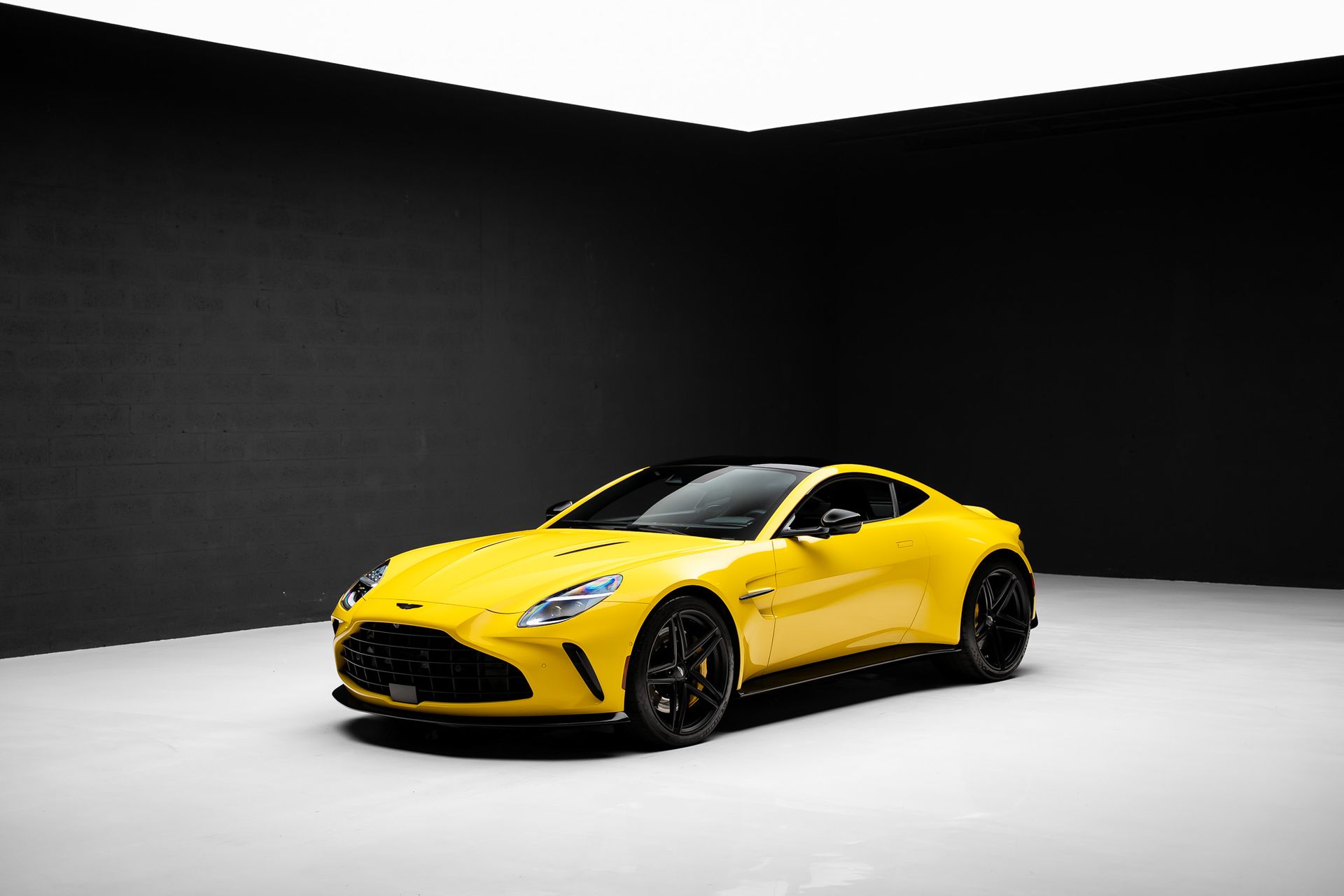 2025 Aston Martin Vantage for sale | TxTCharlie
