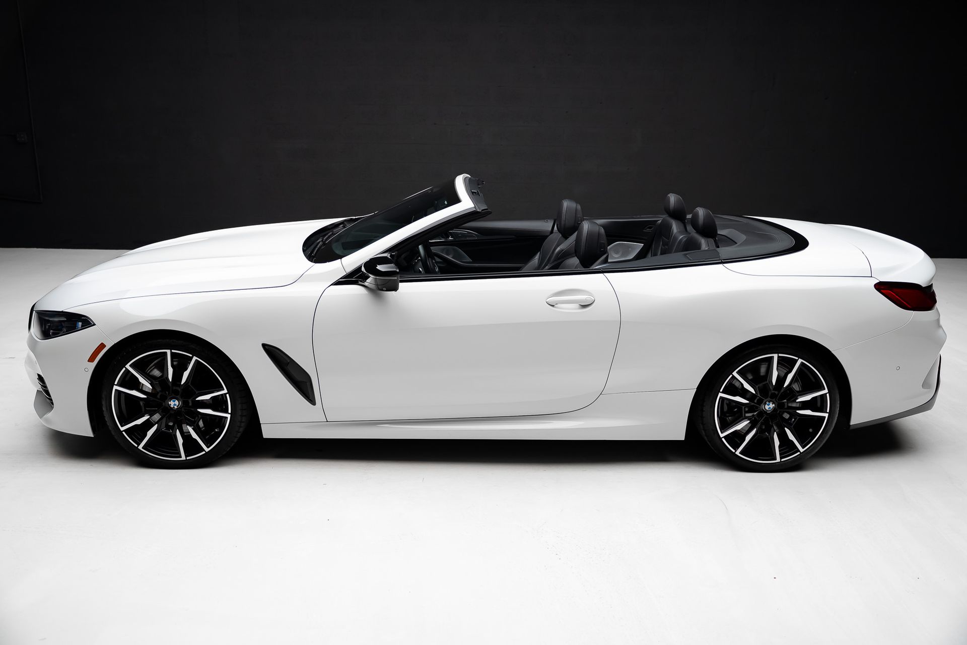 2023 BMW 8 Series M850i xDrive for sale | TxTCharlie