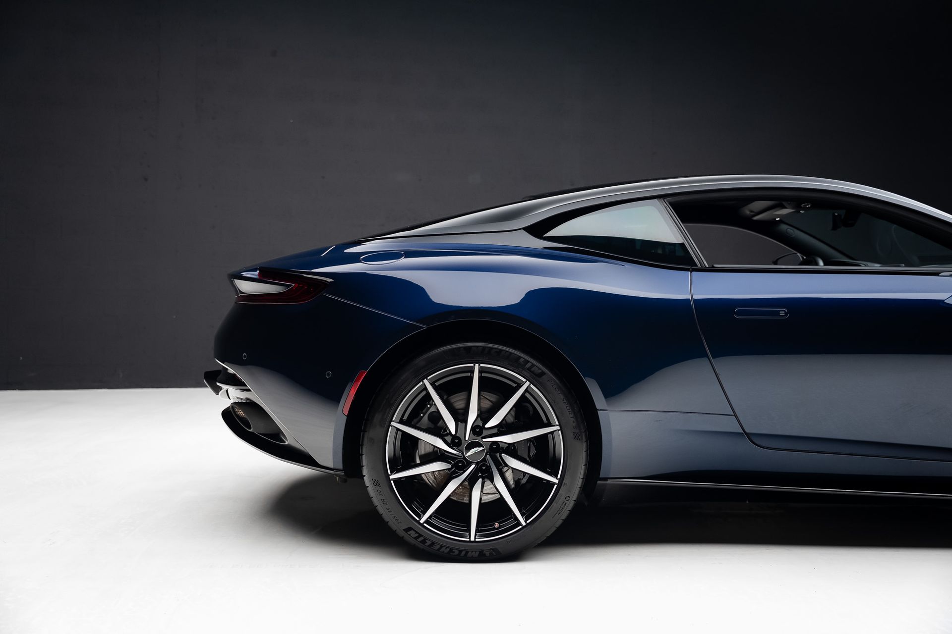 2018 Aston Martin DB11 for sale | TxTCharlie
