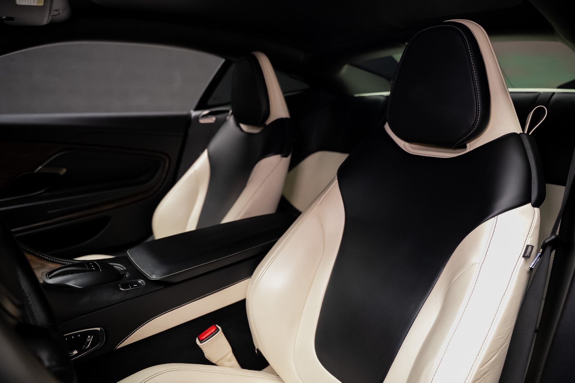 2018 Aston Martin DB11 for sale | TxTCharlie