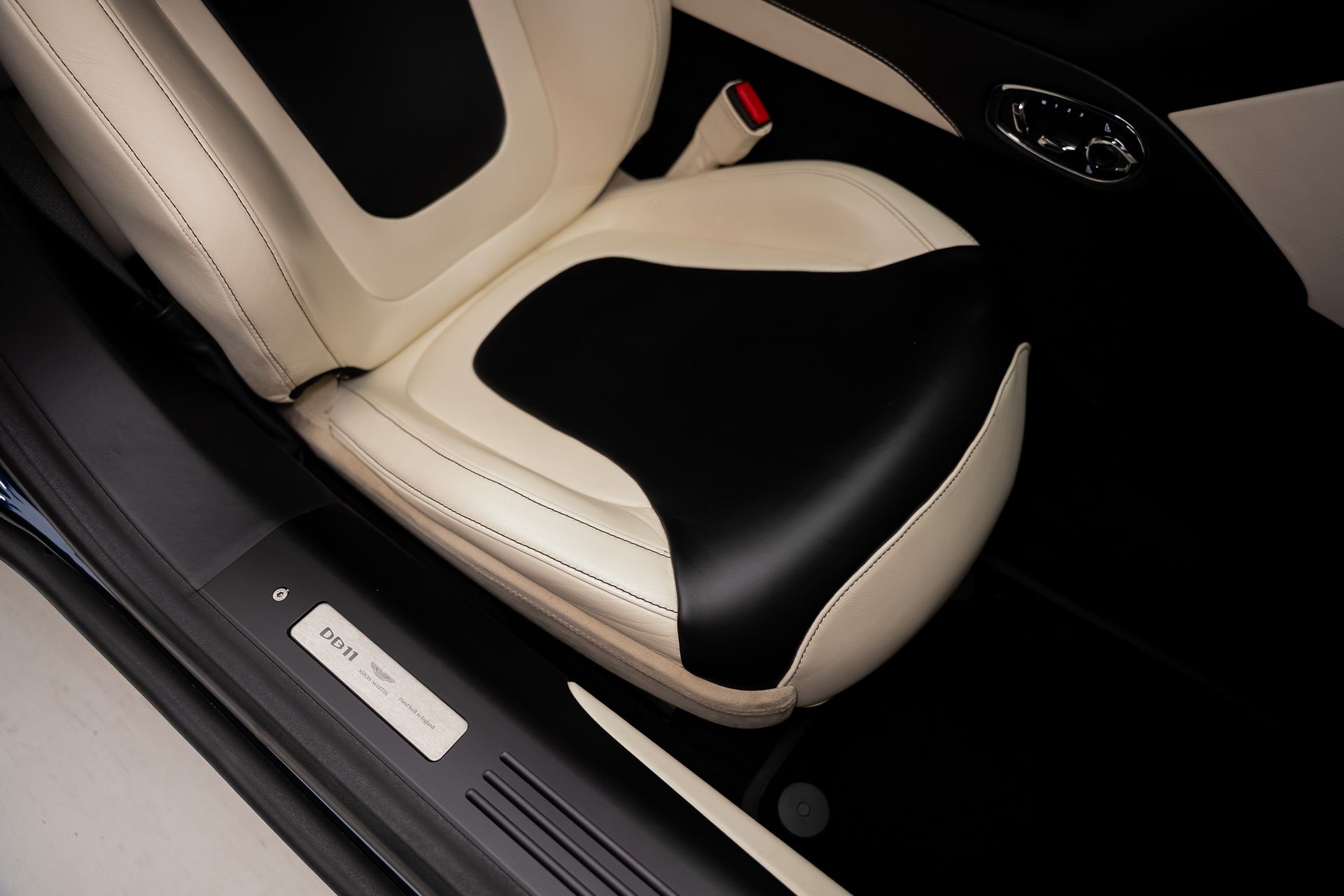 2018 Aston Martin DB11 for sale | TxTCharlie