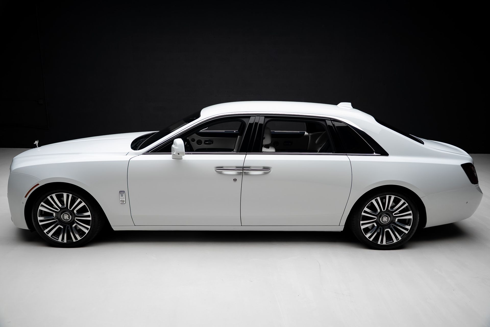 2022 Rolls-Royce Ghost EWB