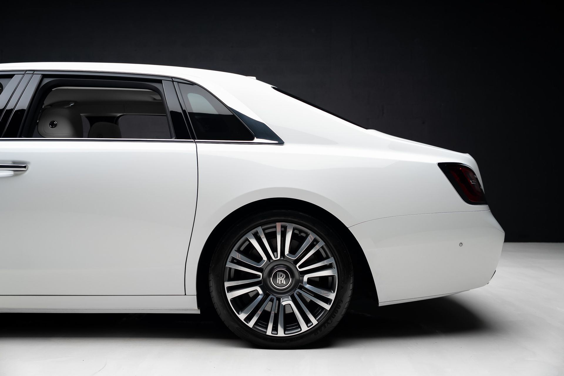 2022 Rolls-Royce Ghost EWB