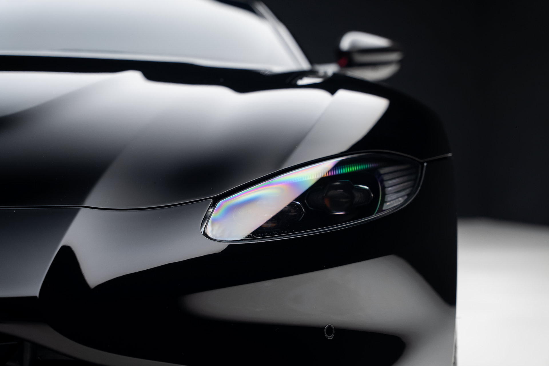 2022 Aston Martin Vantage