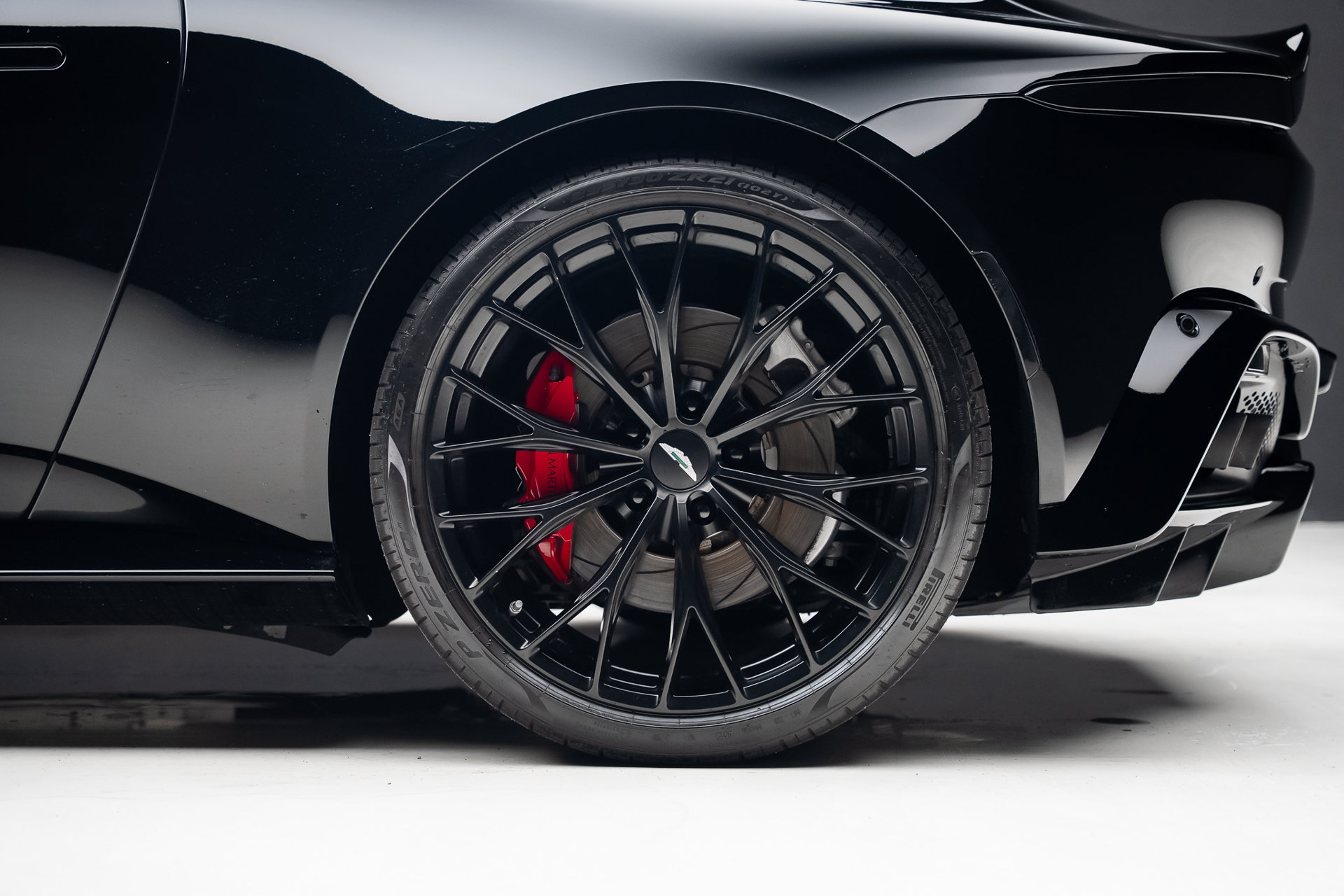 2022 Aston Martin Vantage