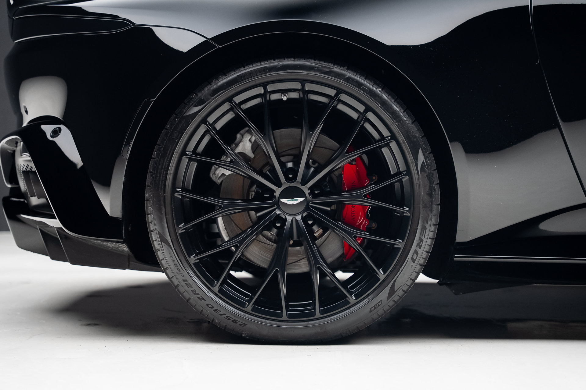 2022 Aston Martin Vantage