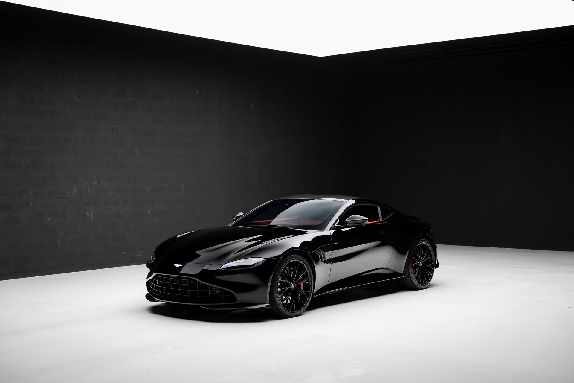 2022 Aston Martin Vantage