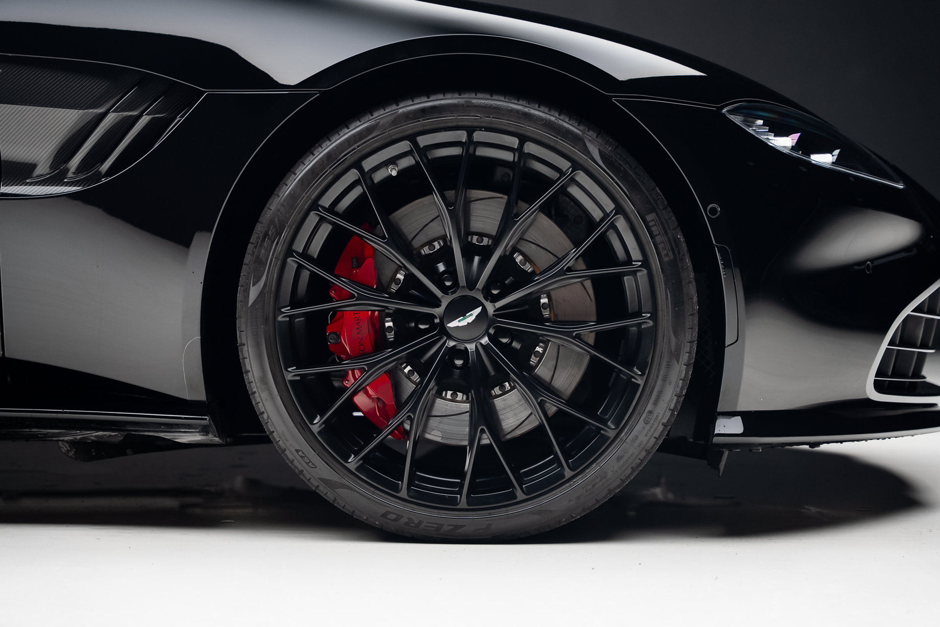 2022 Aston Martin Vantage