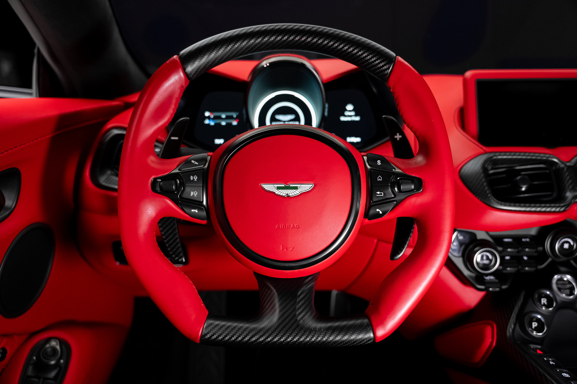2022 Aston Martin Vantage