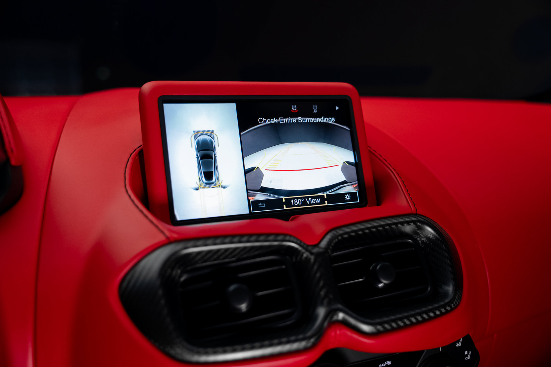 2022 Aston Martin Vantage