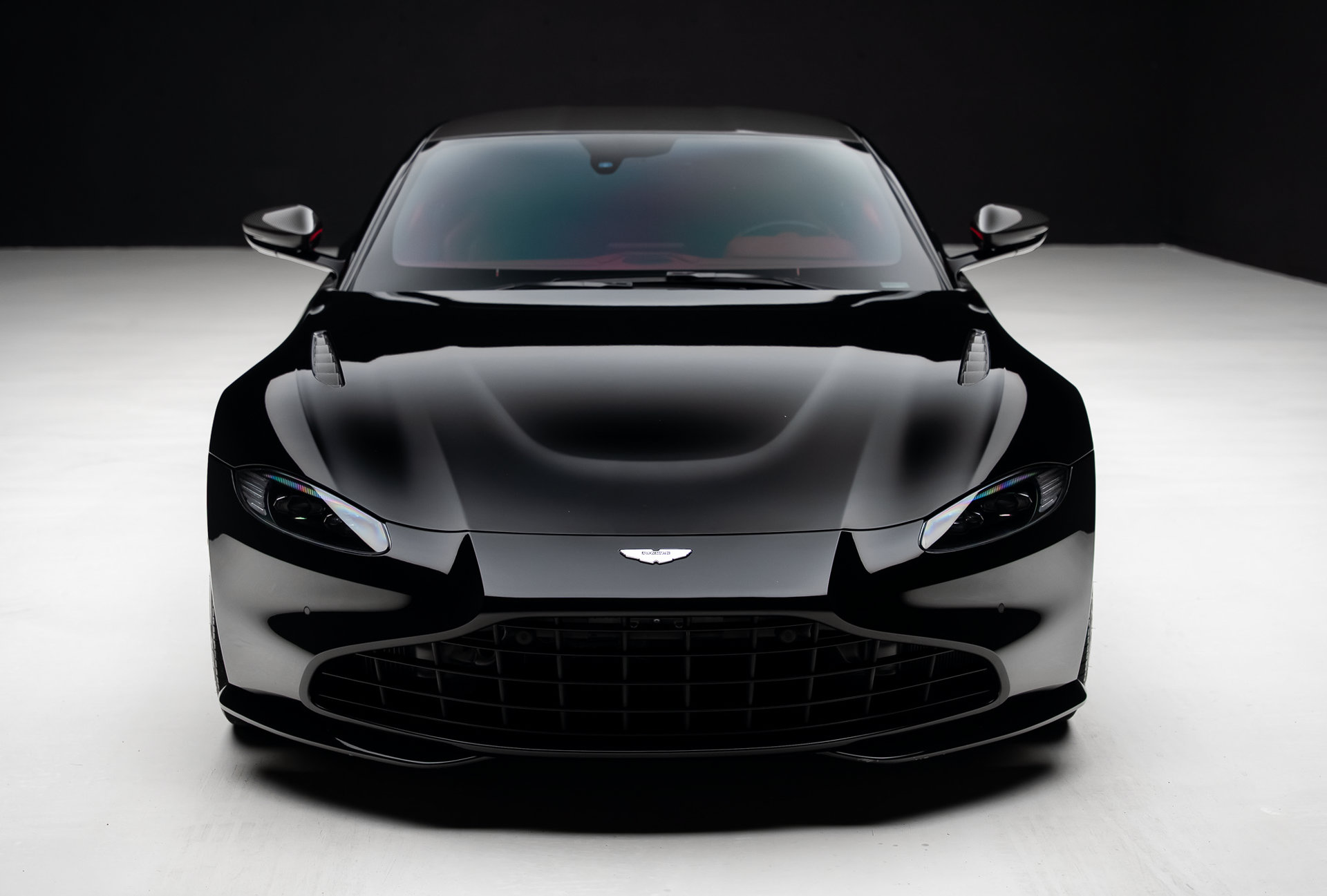 2022 Aston Martin Vantage