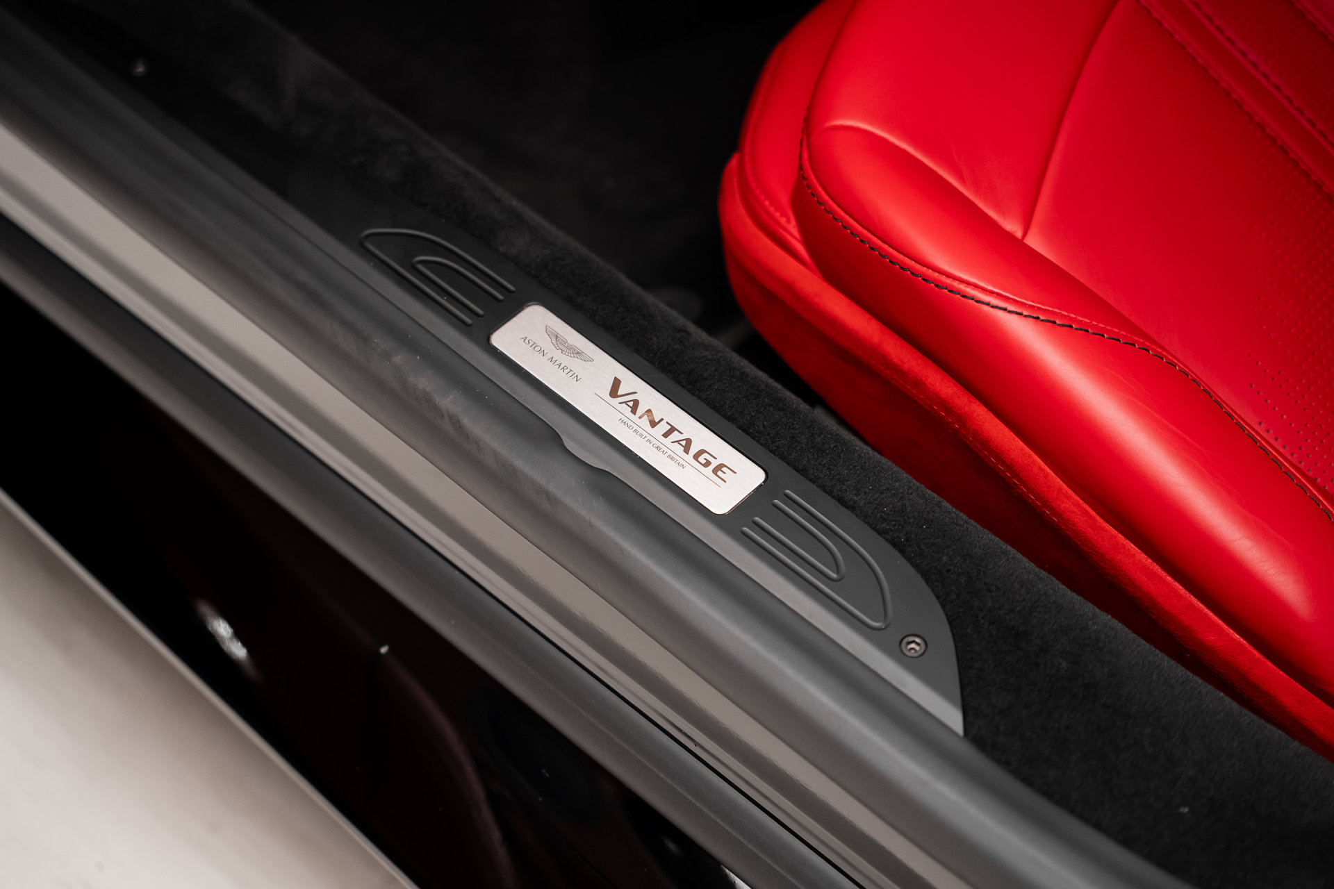 2022 Aston Martin Vantage