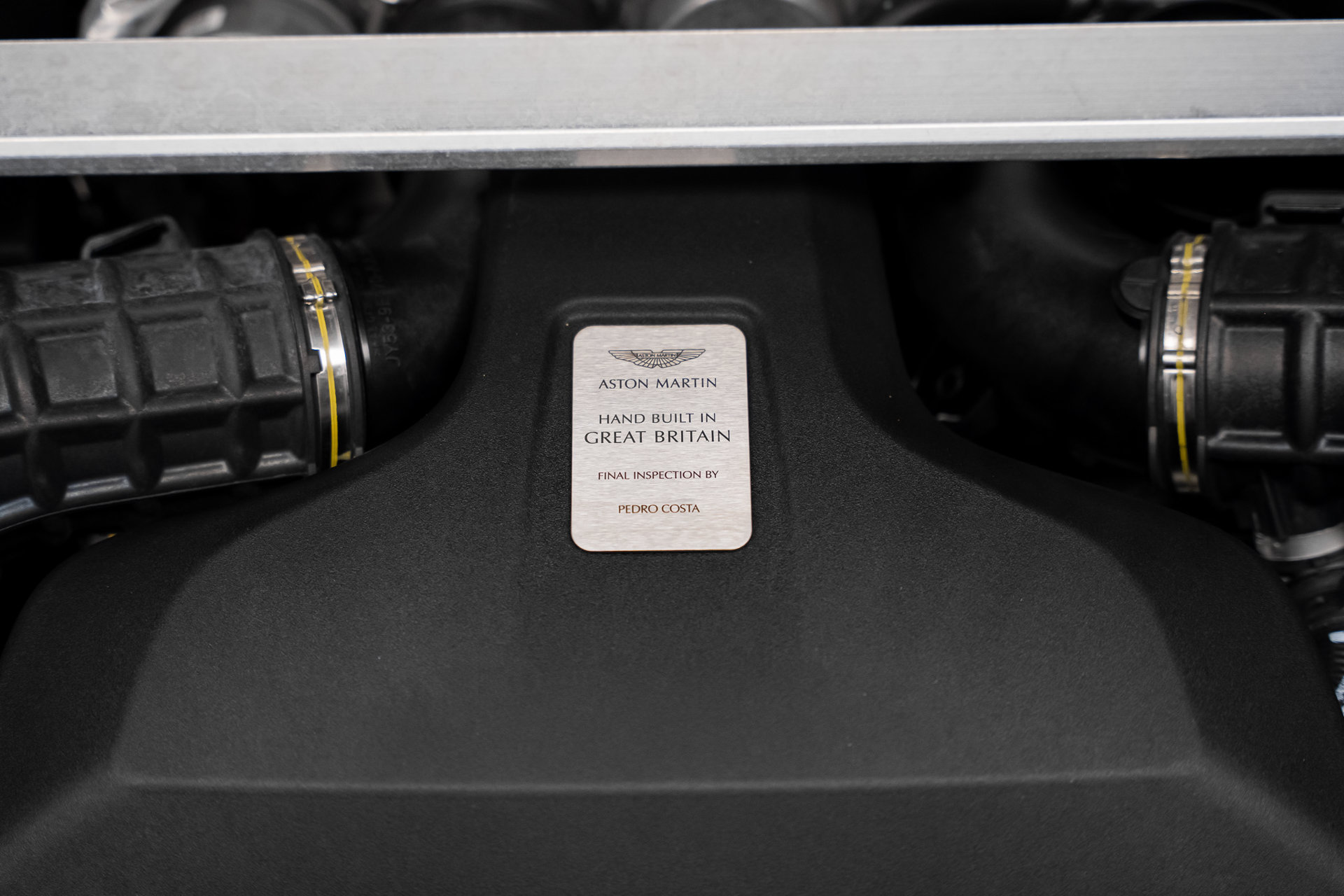 2022 Aston Martin Vantage