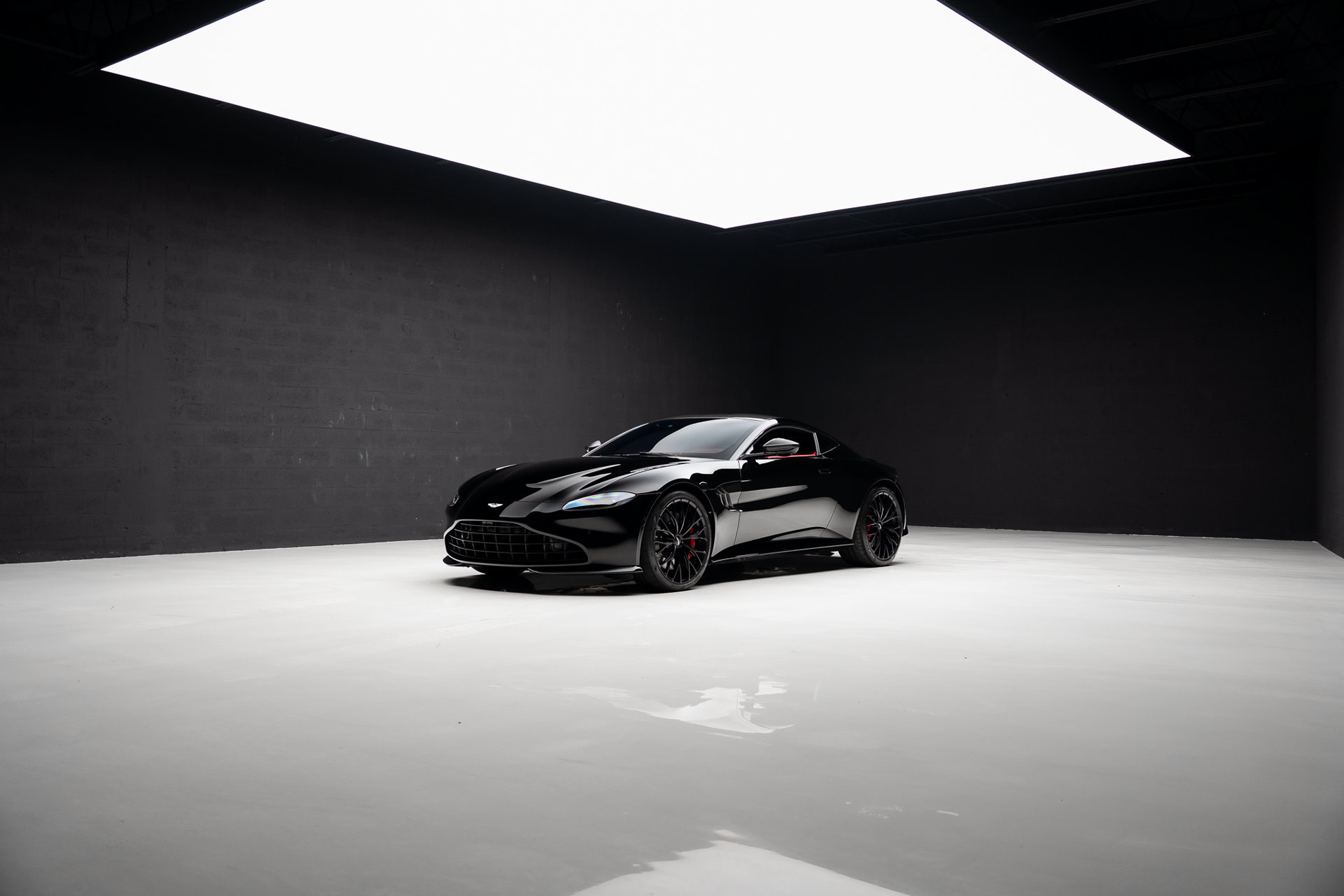 2022 Aston Martin Vantage