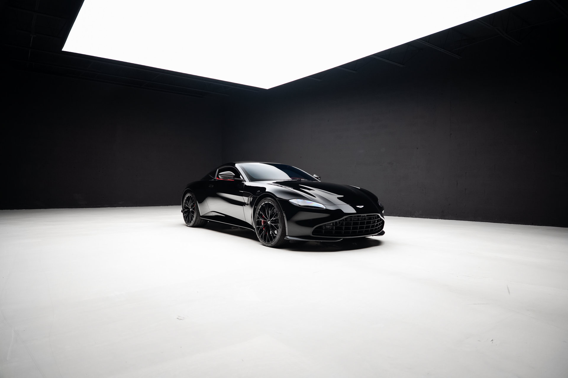 2022 Aston Martin Vantage