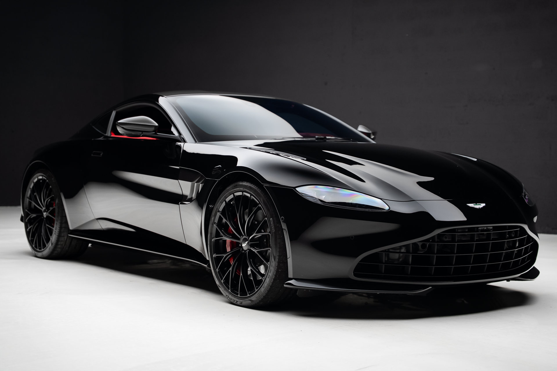 2022 Aston Martin Vantage