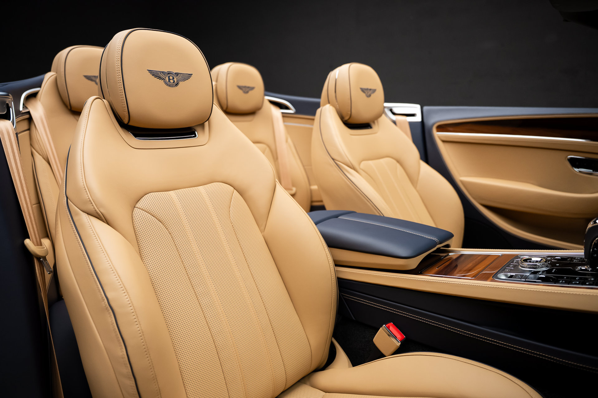 2026 Bentley Continental GT V8