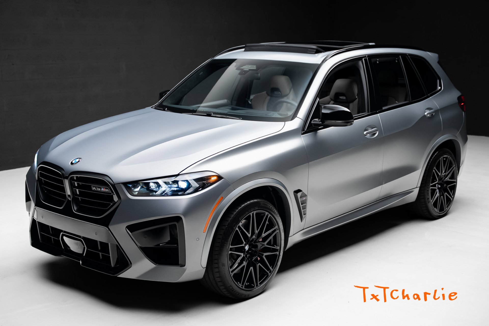 2025 BMW X5 M Competition