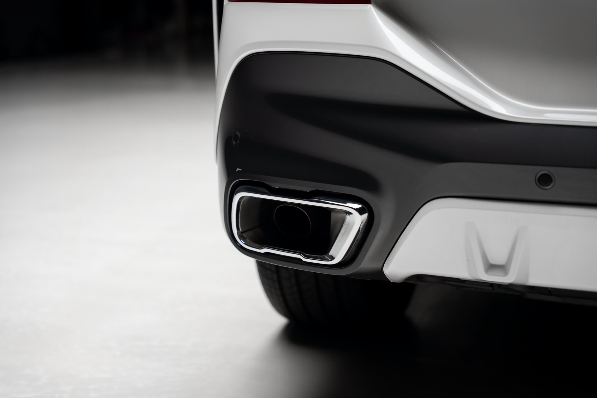 2027 BMW X6 xDrive40i