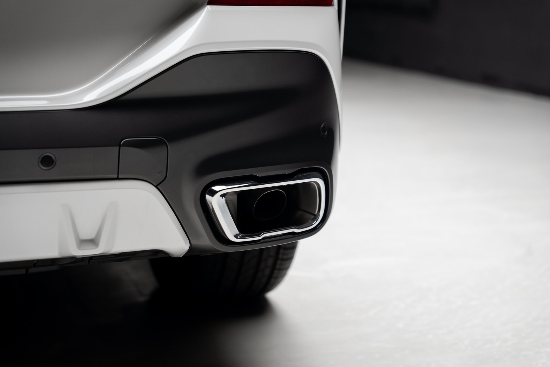 2027 BMW X6 xDrive40i