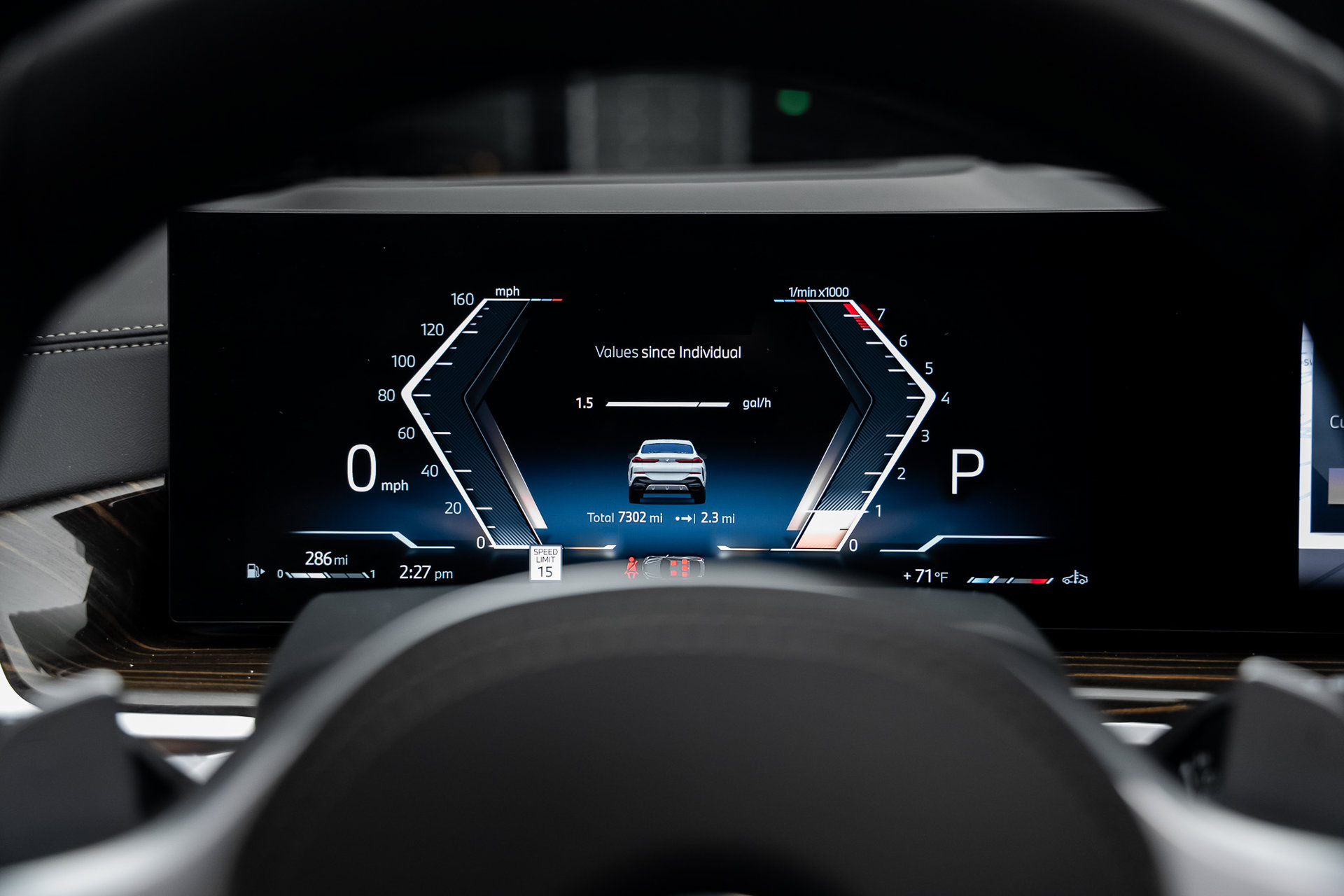 2027 BMW X6 xDrive40i