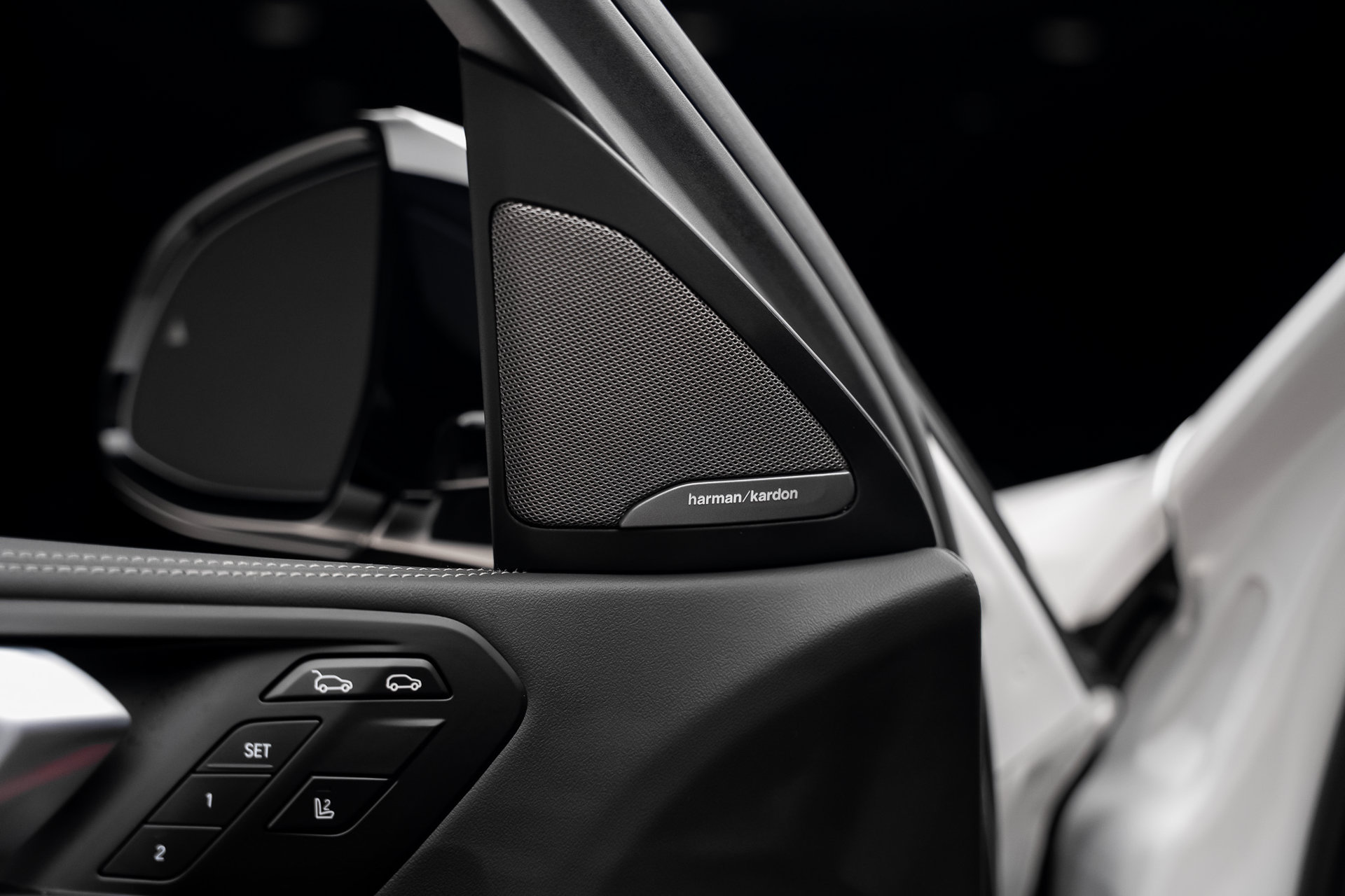 2027 BMW X6 xDrive40i