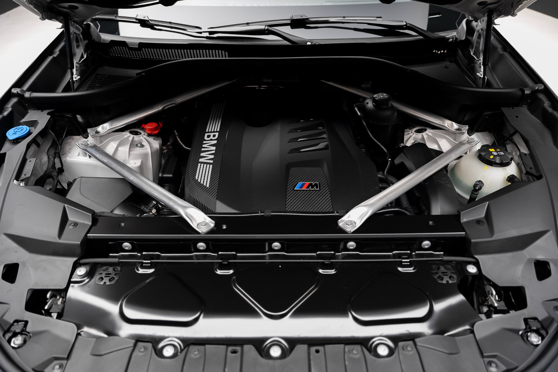2027 BMW X6 xDrive40i