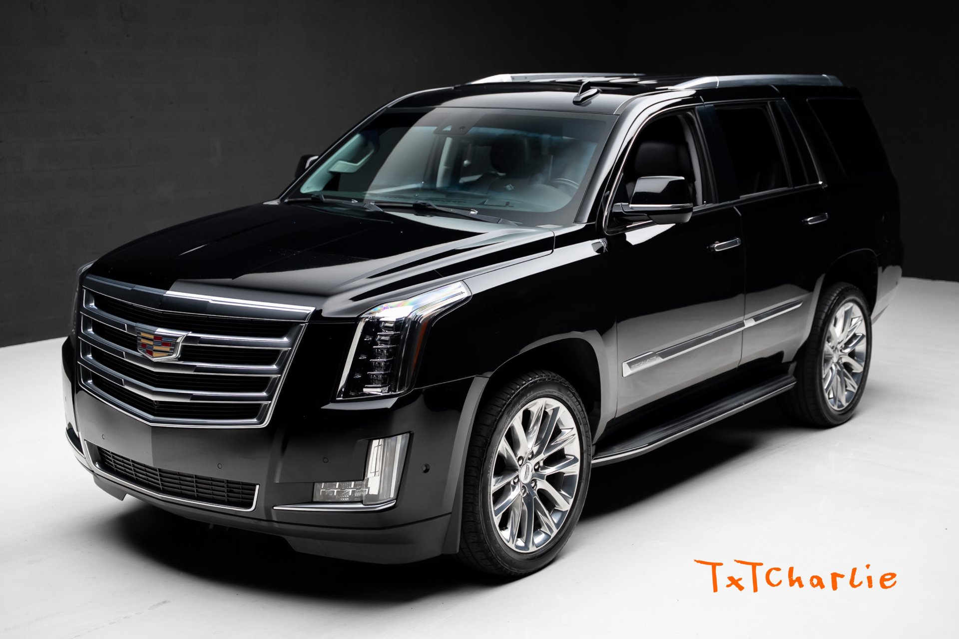 2020 Cadillac Escalade Luxury