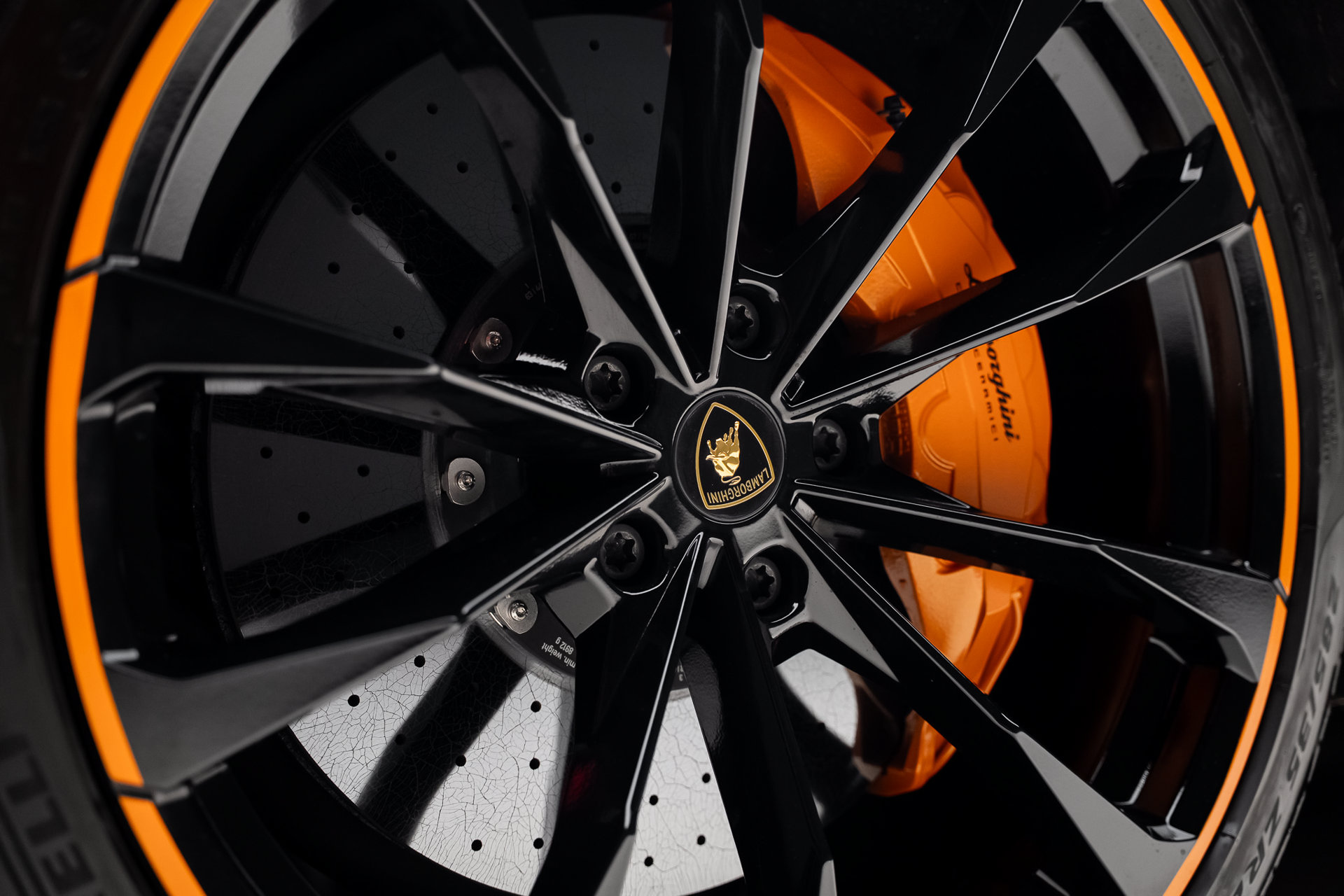 2021 Lamborghini Urus Pearl Capsule for sale | TxTCharlie