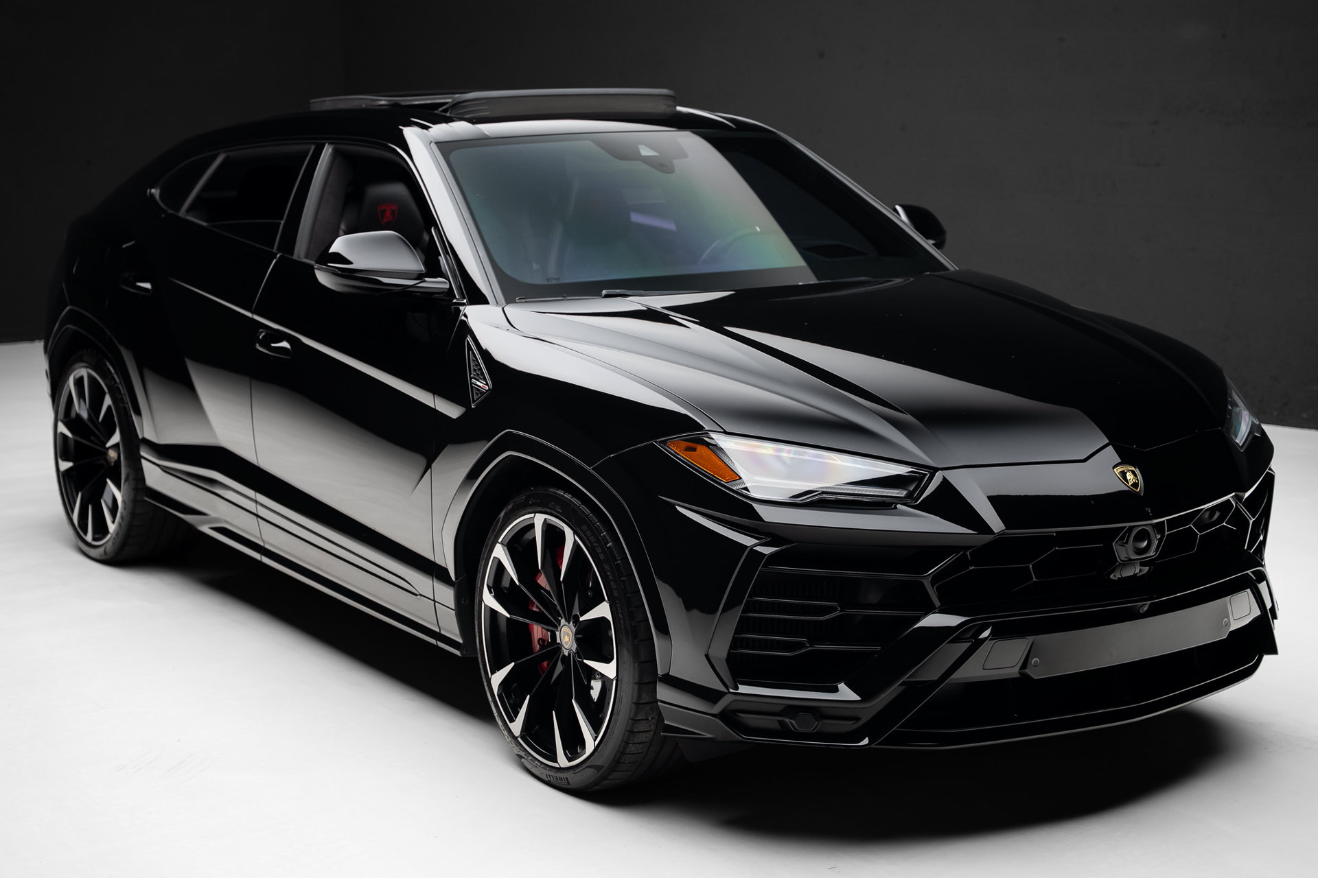 2022 Lamborghini Urus Graphite Capsule