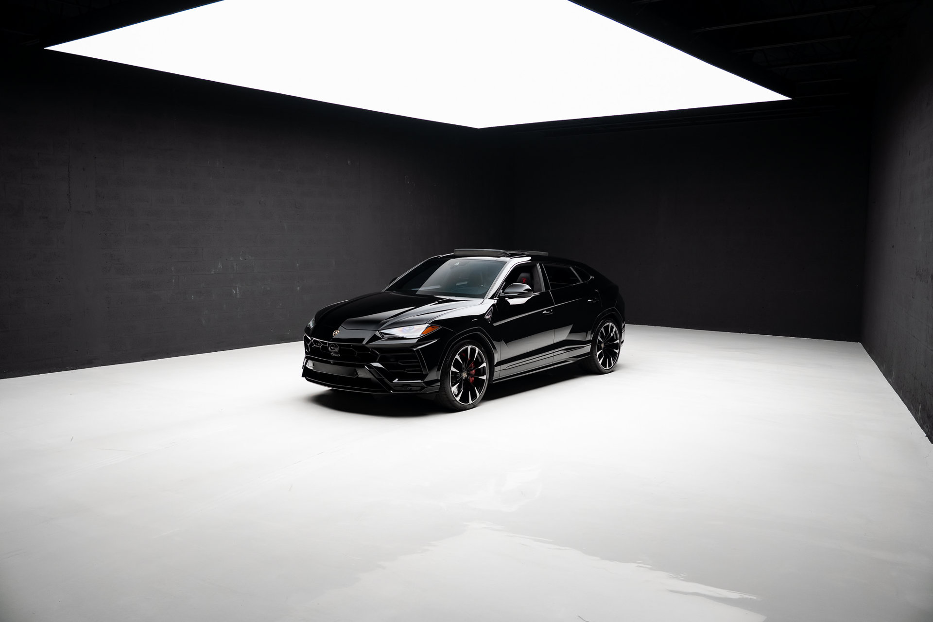 2022 Lamborghini Urus Graphite Capsule