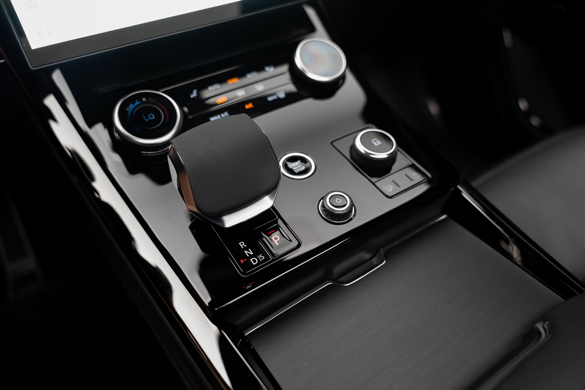 2023 Land Rover Range Rover Sport First Edition