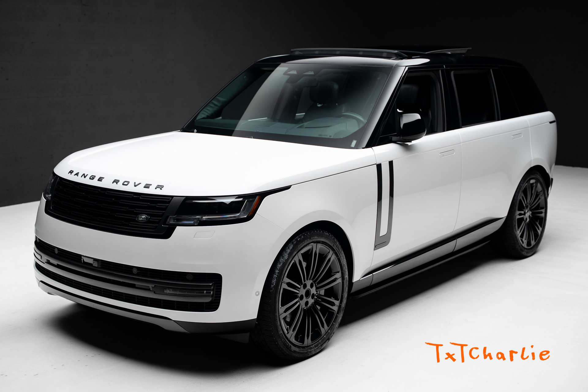 2024 Land Rover Range Rover Autobiography
